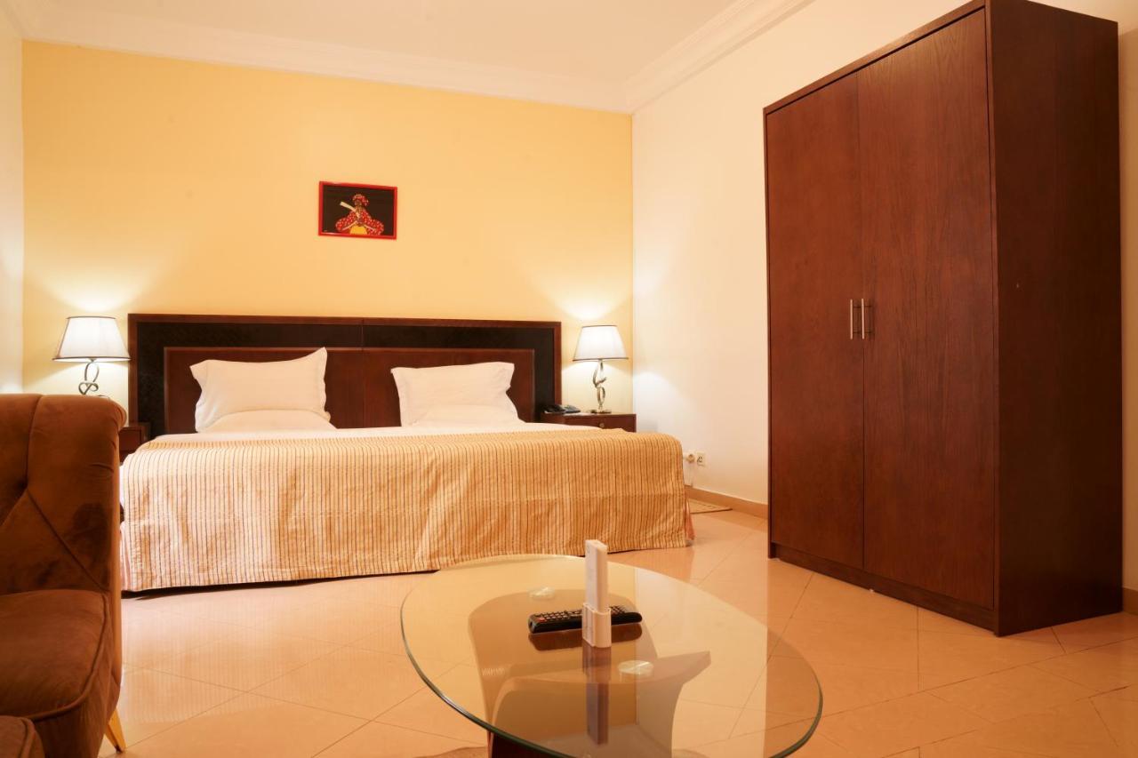 Le Feto Hotell Dakar Exteriör bild